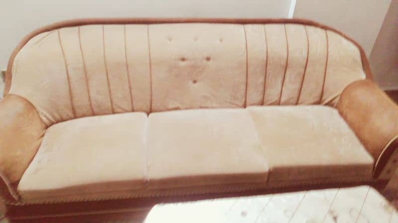 7 Seater Sofa set In excellent condition 1