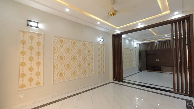 10 Marla House Is Available For Sale In Bankers Cooperative Housing Society Block B Lahore 3