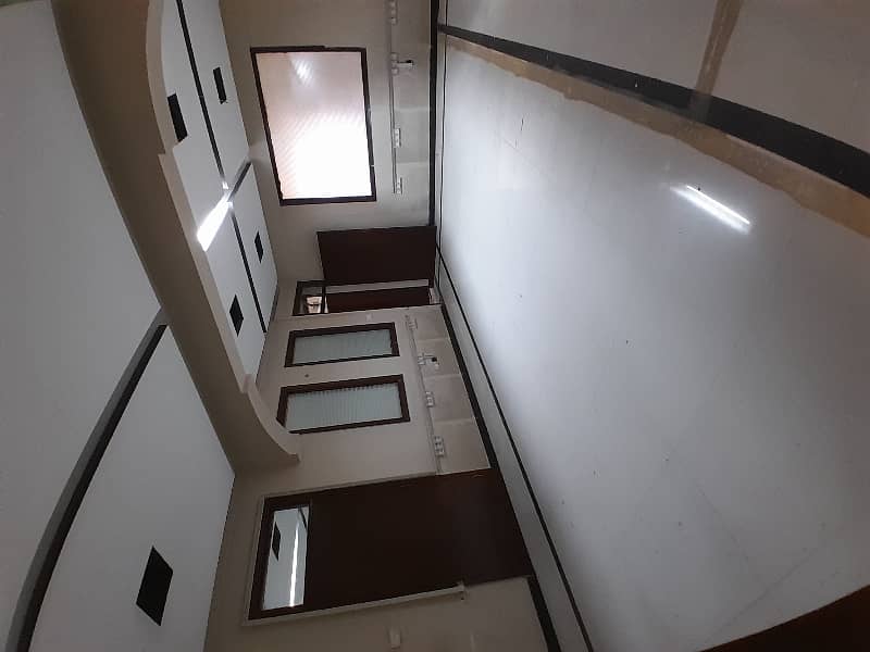 Office Sized 3000 Square Feet Available In Shahra-E-Faisal 3