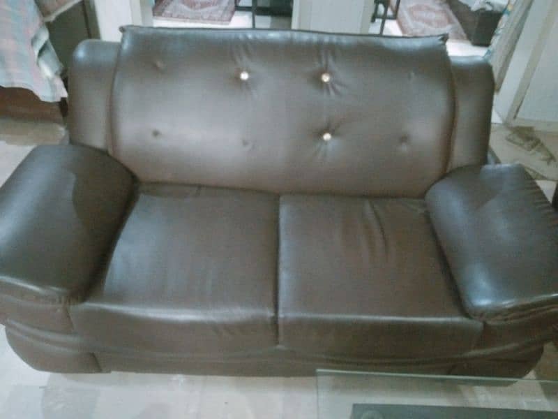 6 seater sofa set in reasonable price hi 5