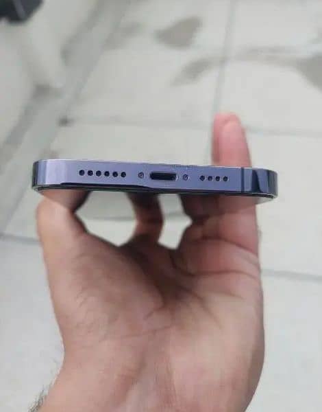 iPhone 14pro max purple colour 2