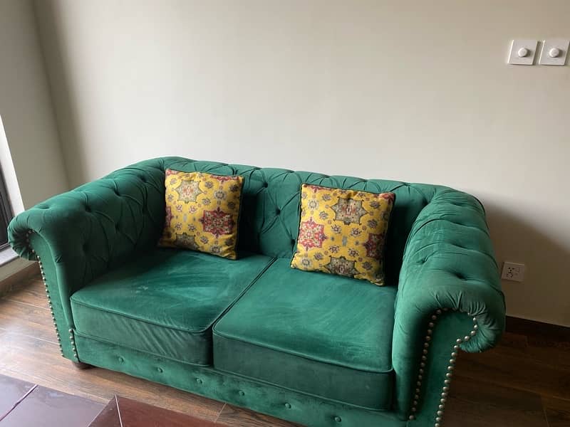 Green Velvet Sofa Set Good Condition (3+2+1 Seater) 1