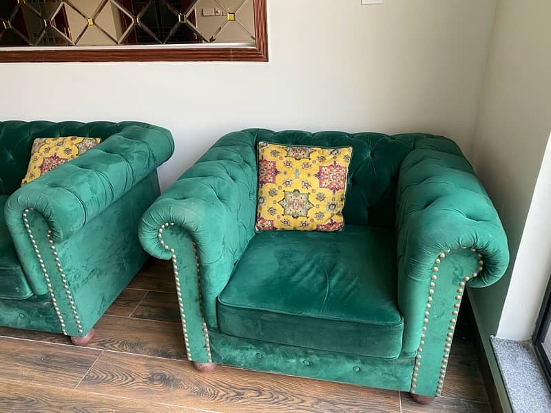 Green Sofa Set Good Condition (3+2+1 Seater) 2