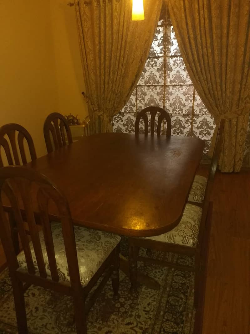 Dining Table with 06 Chairs made of Sheesham wood 5