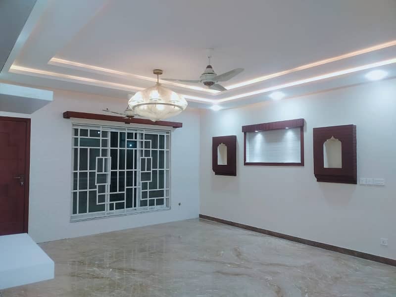 Corner 666 Sqyd Brand New Tiles Flooring Ground Portion Is Available For Rent In I-8 1