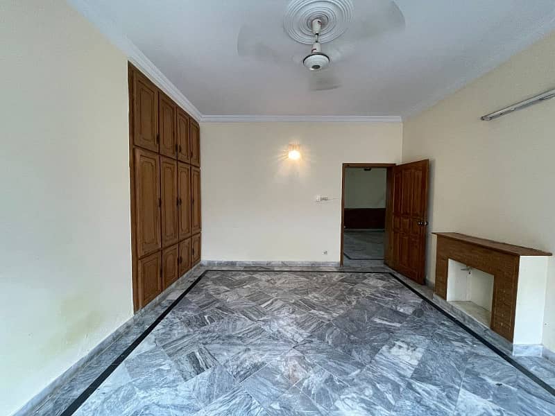 40x80 Upper Portion Available For Rent In Sector I-8 Near Kachnar Park 11