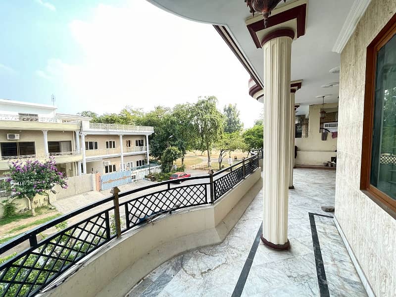 40x80 Upper Portion Available For Rent In Sector I-8 Near Kachnar Park 22