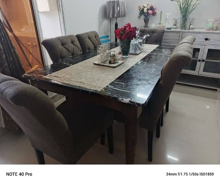 dining table for sale with 6 chairs 3