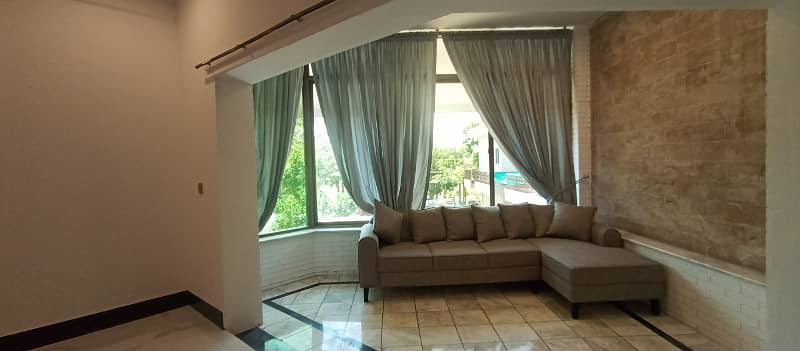 SUPER FURNISHED READY TO MOVE IN VILLA 5