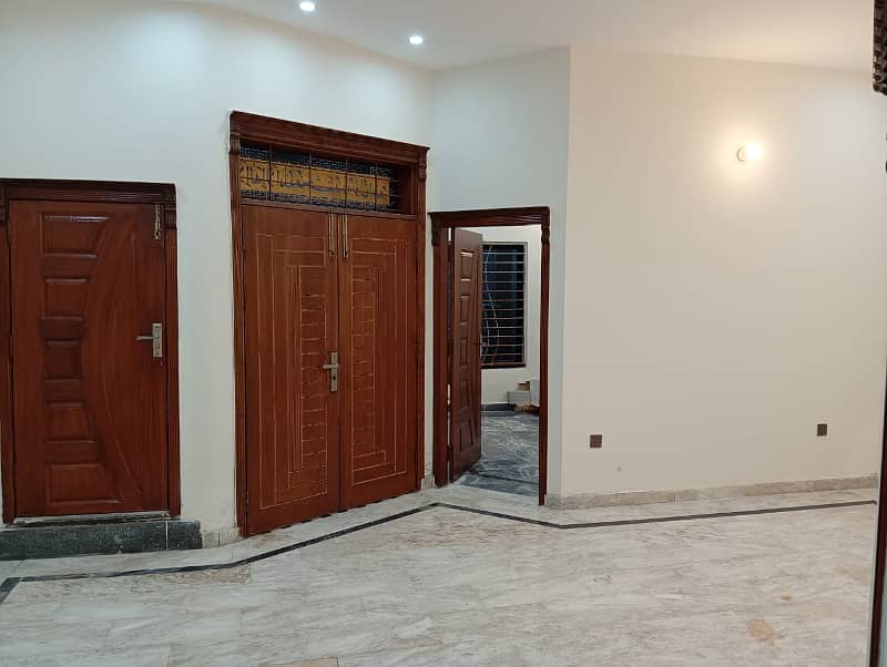 5 MARLA BRAND NEW HOUSE FOR SALE @ VERY REASONABLE PRICE IN CHINAR BAGH COOPERATIVE HOUSING SOCIETY NEAR TO SUPERIOR UNIVERSITY AND LAKE CITY ADDA PLOT MAIN RAIWIND ROAD LAHORE 8