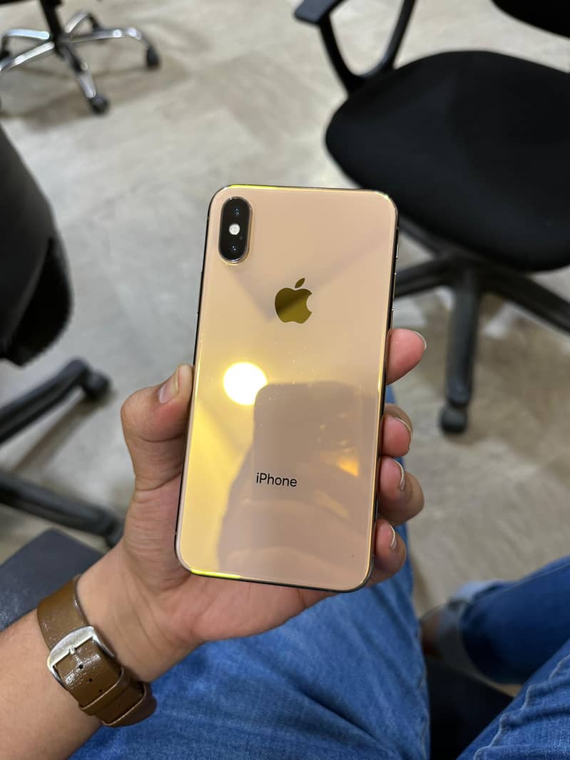 Iphone XS 256gb PTA Approved 1