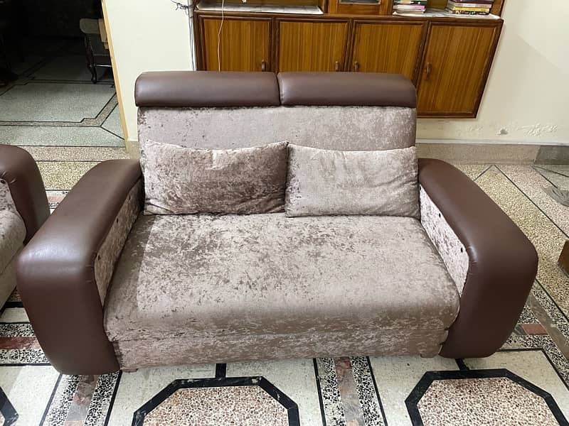 sofa set urgent sale contact 03227971779 5