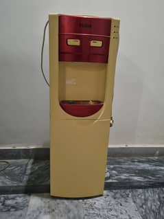 Haier Water Dispenser, Everthing in Genuine Condition. No Issue