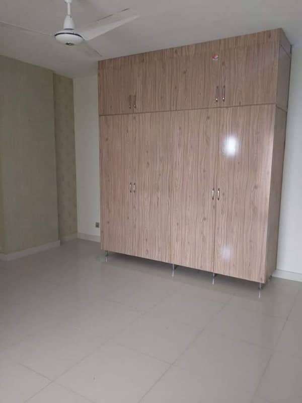 3 Bed Flat For Rent In Gulberg Green Islamabad 7