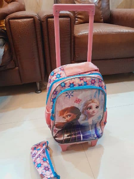 School Trolley begs 2set with box ( buy from dubai ) 3