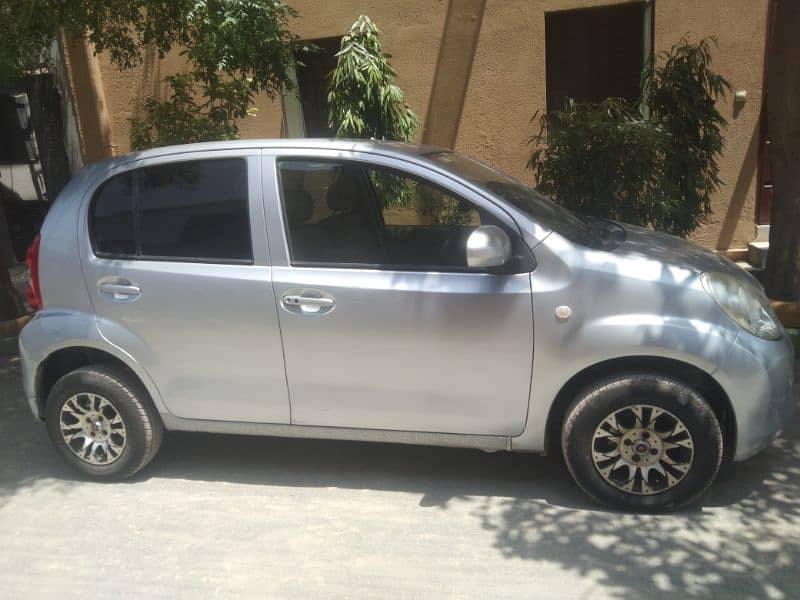 Toyota passo Home use car For sale 2