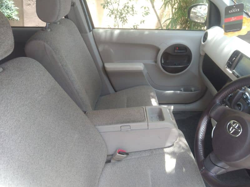 Toyota passo Home use car For sale 11