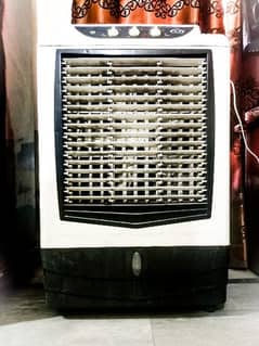 Large size air cooler in good condition