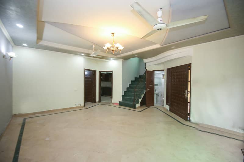 5 Marla Vitra Modern Design Full HOUSE Available For Rent In DHA Phase 3 Near TO Packages Mall 6