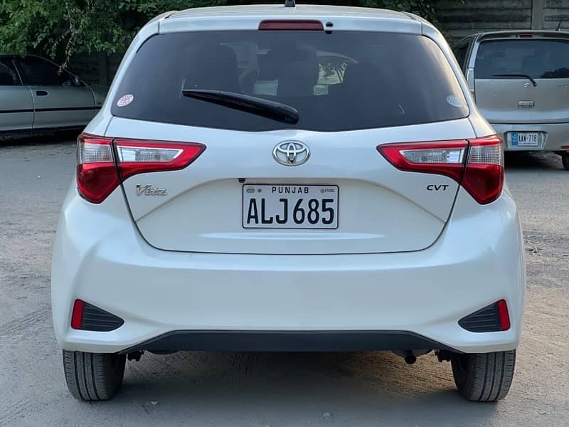 Toyota Vitz 2019 9