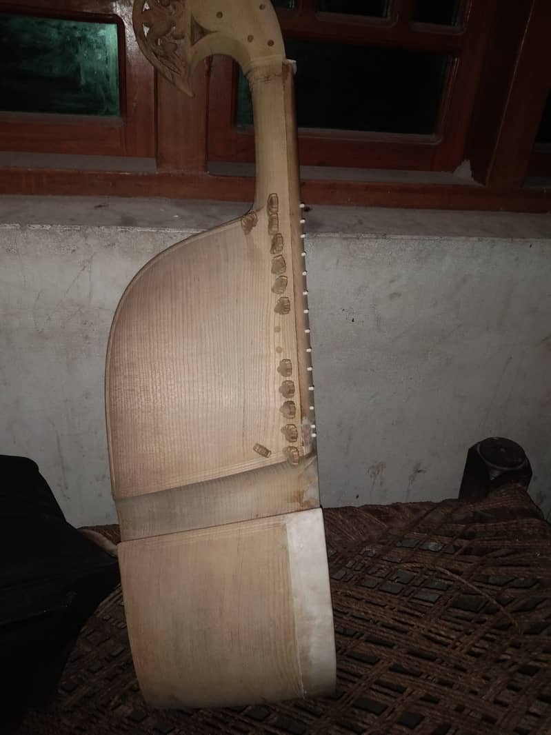 31 inch purly Afghani rabab made in Afghanistan 2