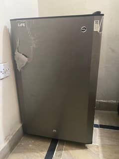 PEL Life Pro Refrigerator Room Series (110 LTR)
