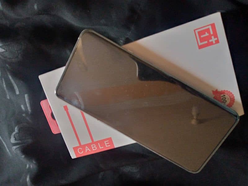 OnePlus 9 pro 5G 8/256 4