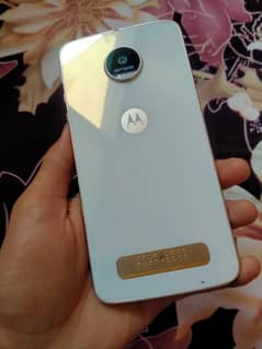 Motorola Z1 Play 0