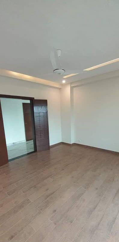 Brend New Apartment Available For Rent In Askari 11 Sec D Lahore 28