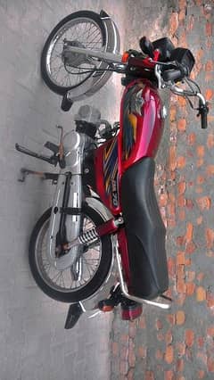 Sutlej bike 70 cc
