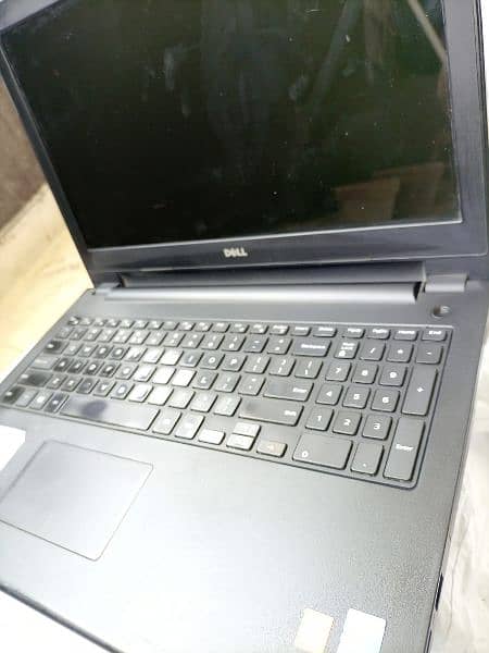 Dell Inspiron 3542 i3 4th Gen. Good condition. 10