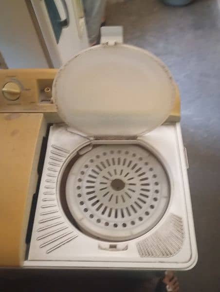 Dawlance washing machine 3
