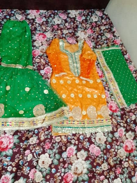 bridal mehndi dress 1