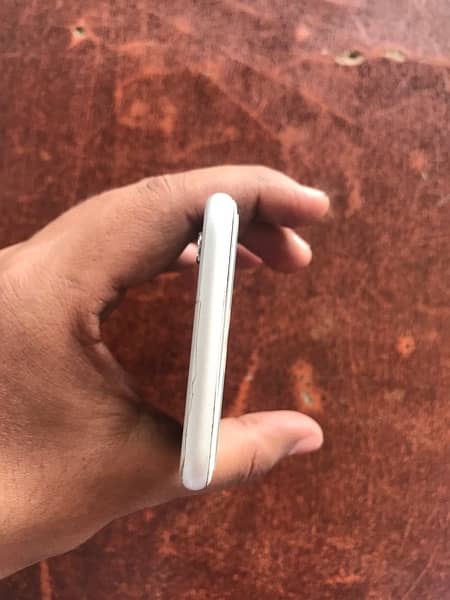 iPhone 6 16GB pta approved 7