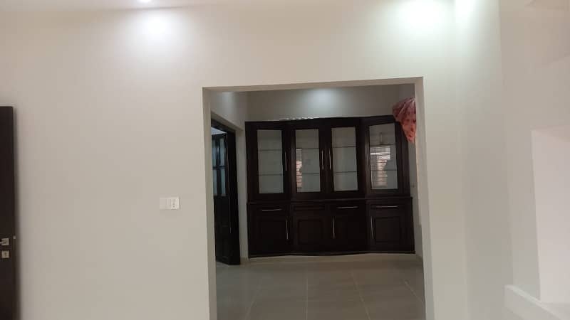 7.5 Marla Ideal House For Sale In habibullah Colony Abbottabad 2