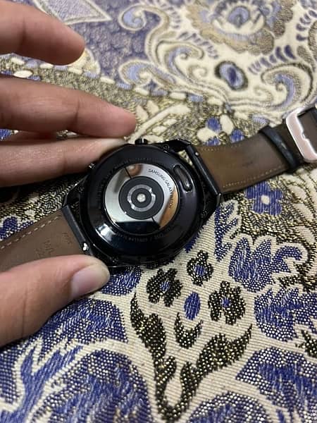 samsung glaxy watch 3 classic 45 mm model 2021 1