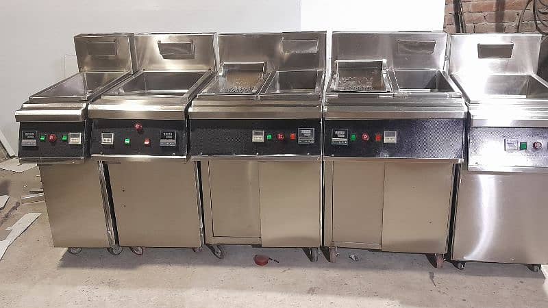 Deep Fryer / Commercial Deep Fryer / Deep Fryer With Sizzling 1