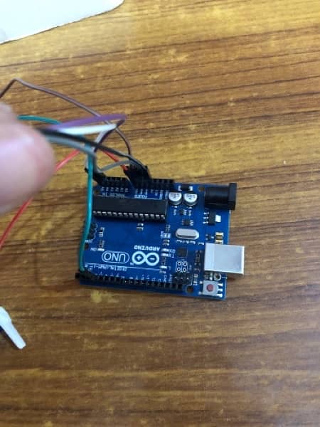 Electronics Project :  Controlling motor dirction using Arduino 1