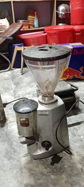 Coffee beans grinder 0
