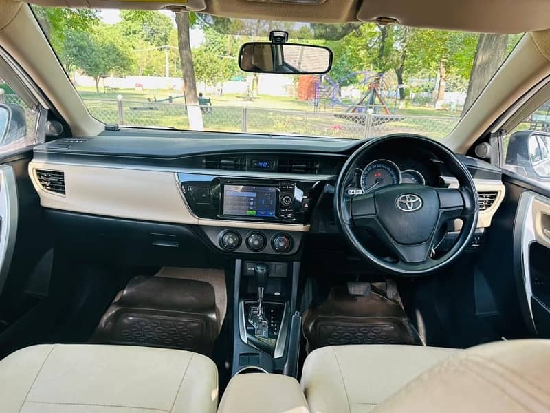 Toyota Corolla Altis 2017 8