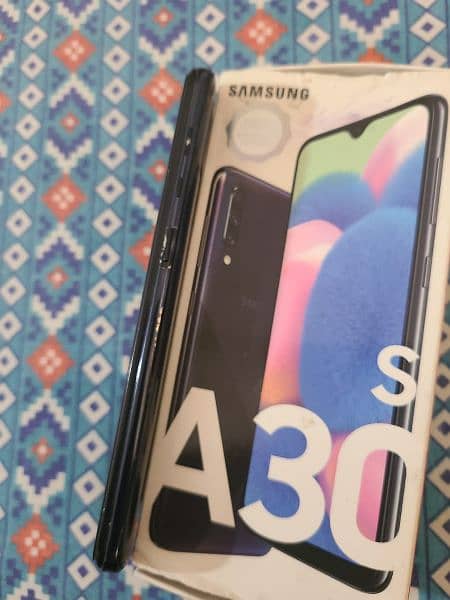 Samsung Galaxy A30s 4 /64 Pta approved with box 4