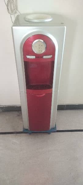 water dispenser excellent condition 6