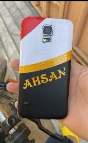 Samsung s5 original for urgent contact on this number  03257271820 4