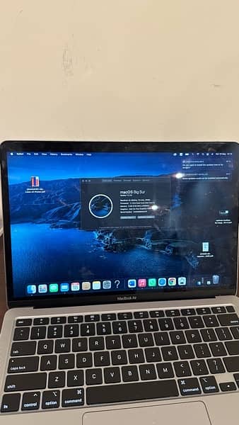 MacBook Air 2019/2020 5