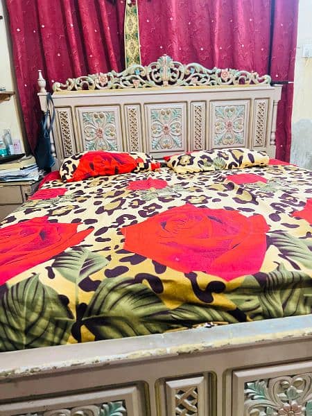 king side bed with side tables and dressing 1