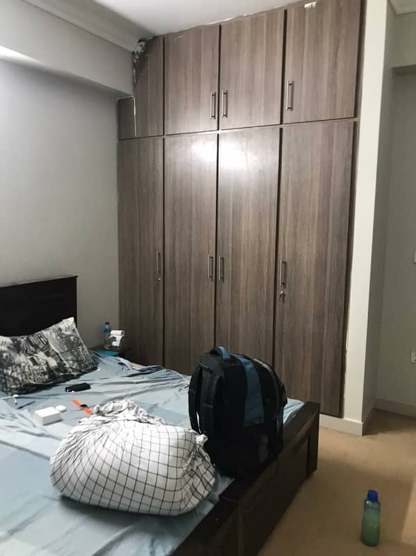furnish flat for rent available in G15 8