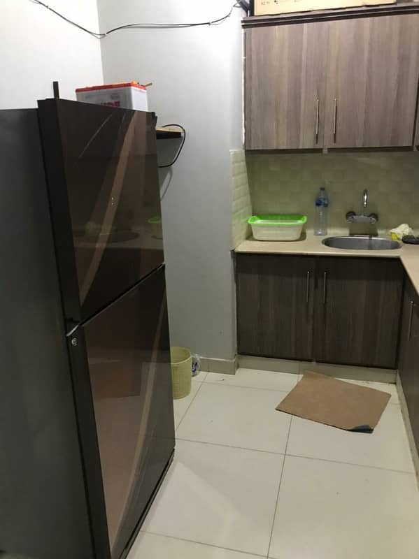 furnish flat for rent available in G15 9