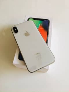 iPhone x 64Gb Complete box battery health 73% water pack phone All okk