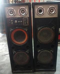 Pasaris 2 speakers