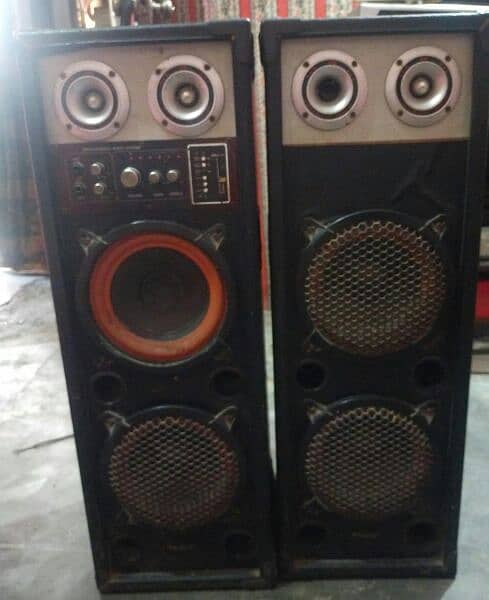 Pasaris 2 speakers 0
